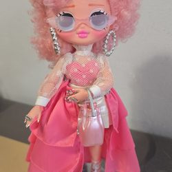 Lol omg fashion doll