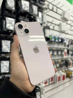 iPhone 13 128GB UNLOCKED 