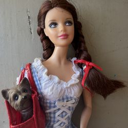 Miss Dorothy Gale Barbie Doll The Wizard of Oz Pink Label 2010 Mattel