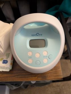 Spectra S1 Breast Pump - Never Used
