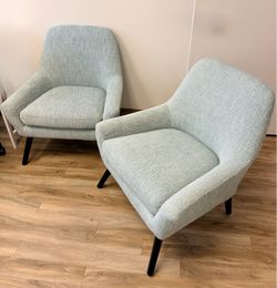 🪑 Pair of Modern Accent Chairs – $60 for Both!