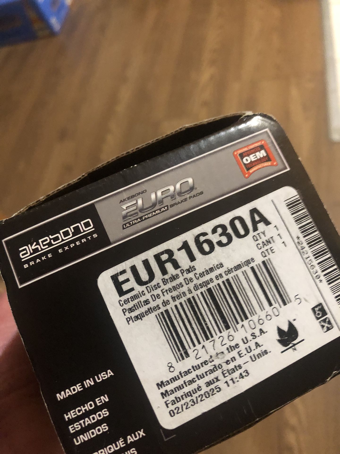 Euro Akebono Ultra Premium Rear Brake Pads, GREY