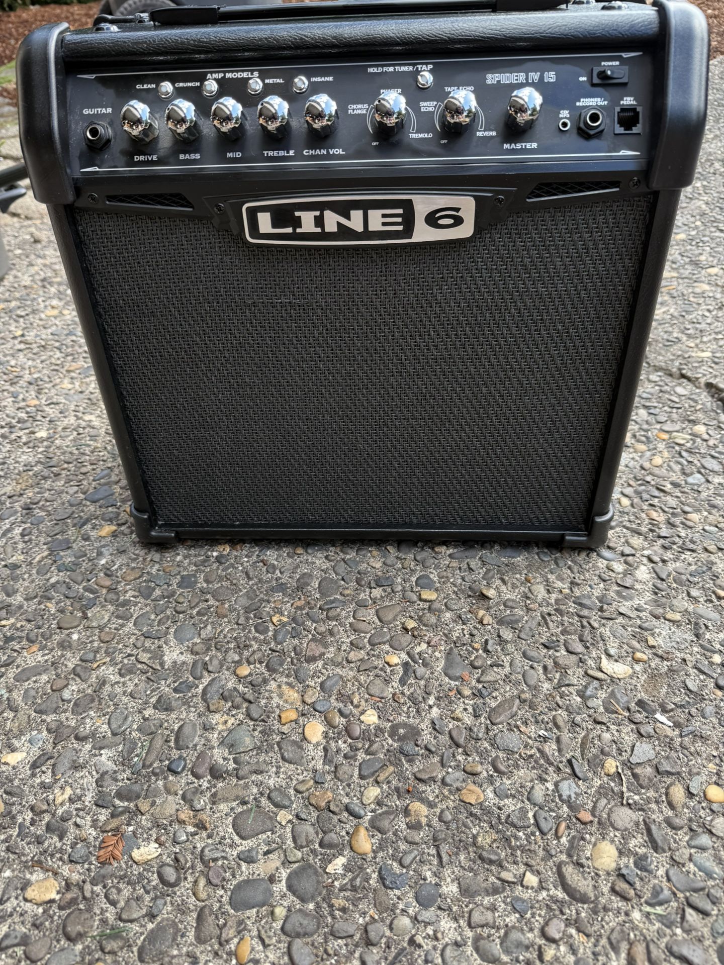 Line 6 Spider 15 Guitar Amplifier