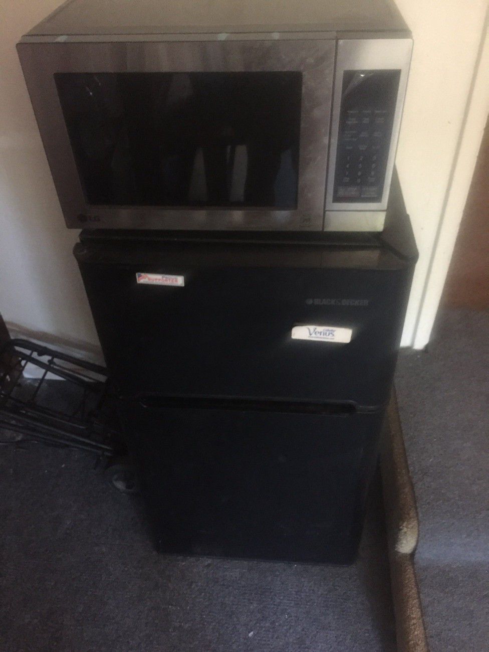 Black and Decker. Refrigerator/ Freezer.