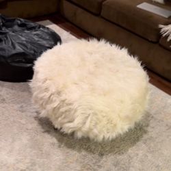 Stylish Faux Fur Upcycled Tire Stool! 