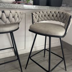 Gray kitchen bar stools