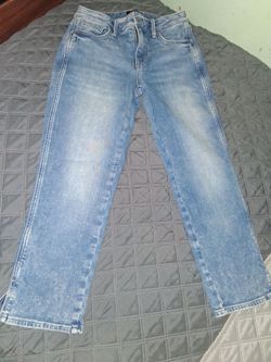 Women's denim lot