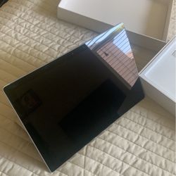 Microsoft Surface Pro 5th Gen