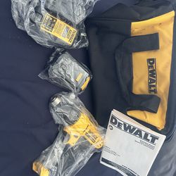 NEW DEWALT 20V Drill Kit w/ Battery & Charger