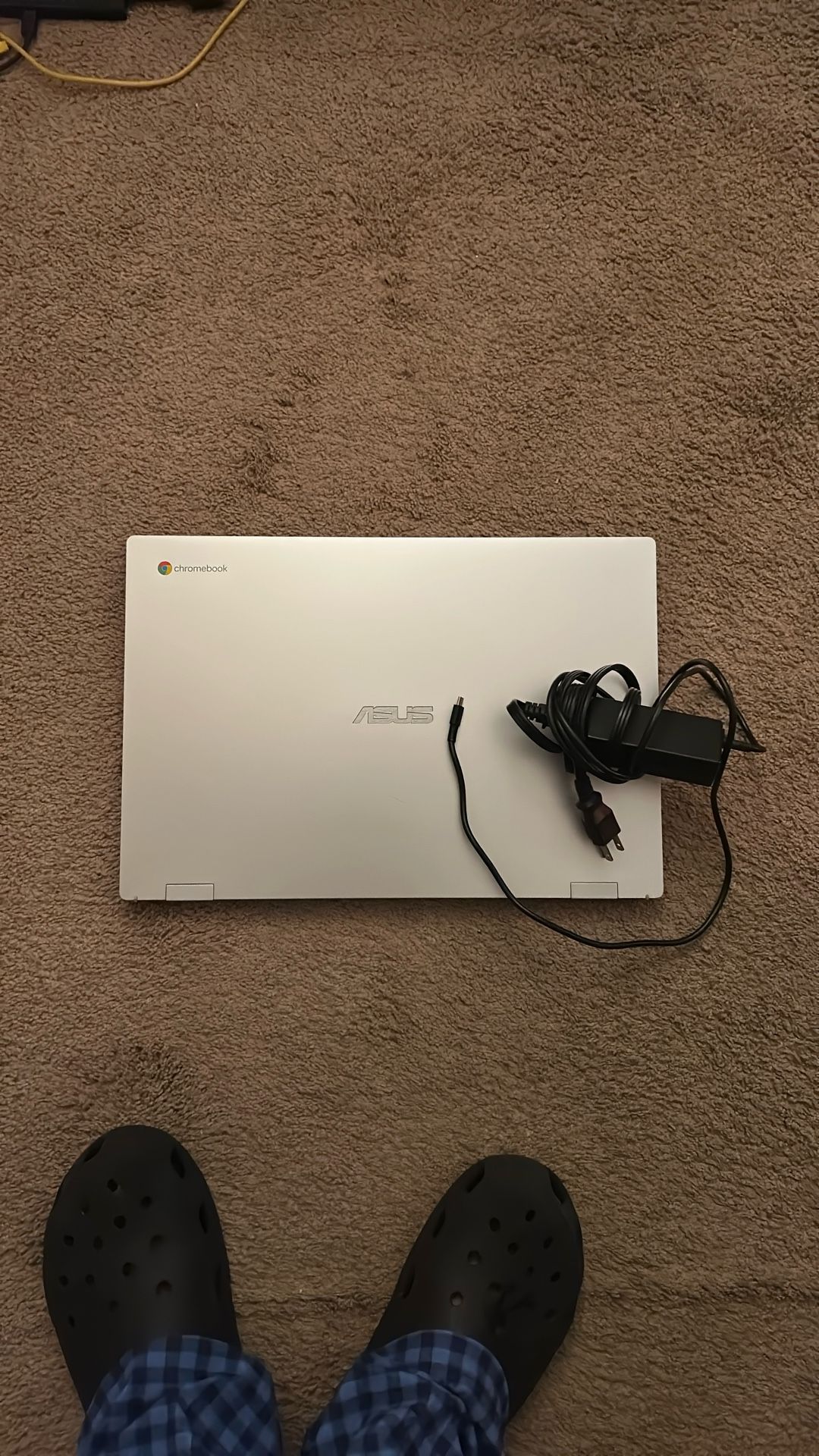 Asus Chromebook With Charger