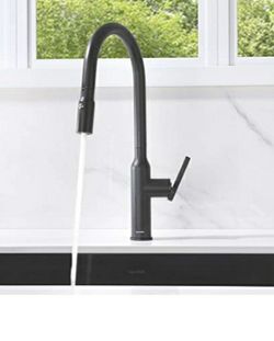 AGUATELLA MATTE BLACK KITCHEN FAUCET