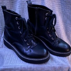 Madden girl combat discount boots