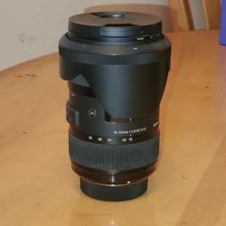 Sigma 18-35mm F1.8  Nikon Mounts 