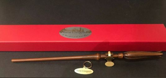 Warner Bros Official Harry Potter Wand - luna lovegood