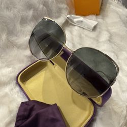 Authentic Gucci Sunglasses 