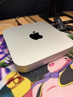 Apple Mac mini m2 with 16gb ram and 500gb storage