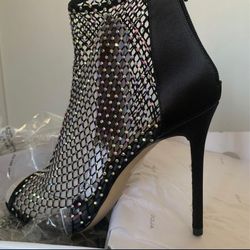 Aldo Black Satin Heels With Diamonds Studs