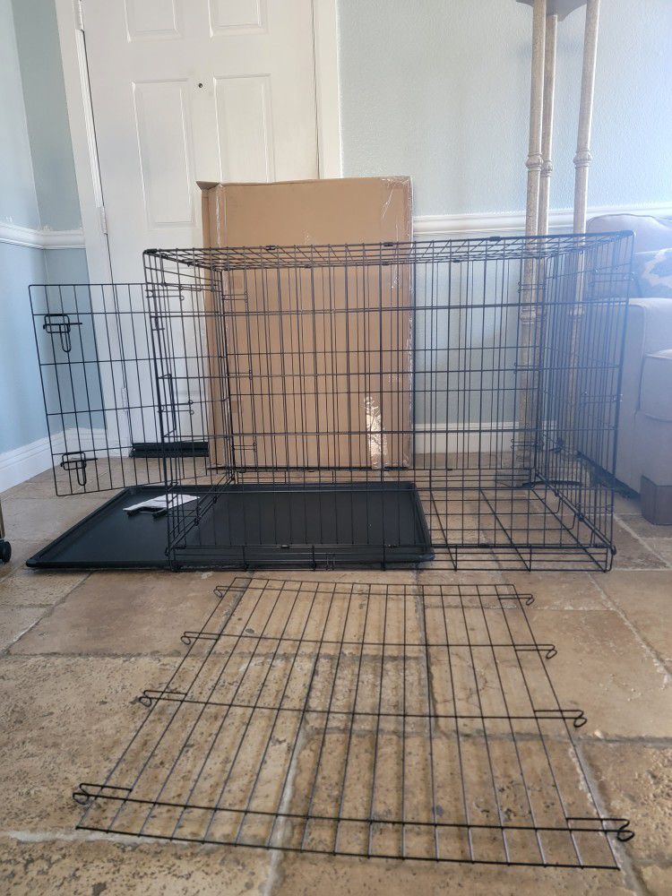 New In Box 42" Dog Crate 2 Doors Folding Xxl Animal Dog  Cage With Easy Slide  Bottom Tray & Potty Training Kennel Divider   
