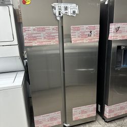 Samsung Refrigerator New Open Box