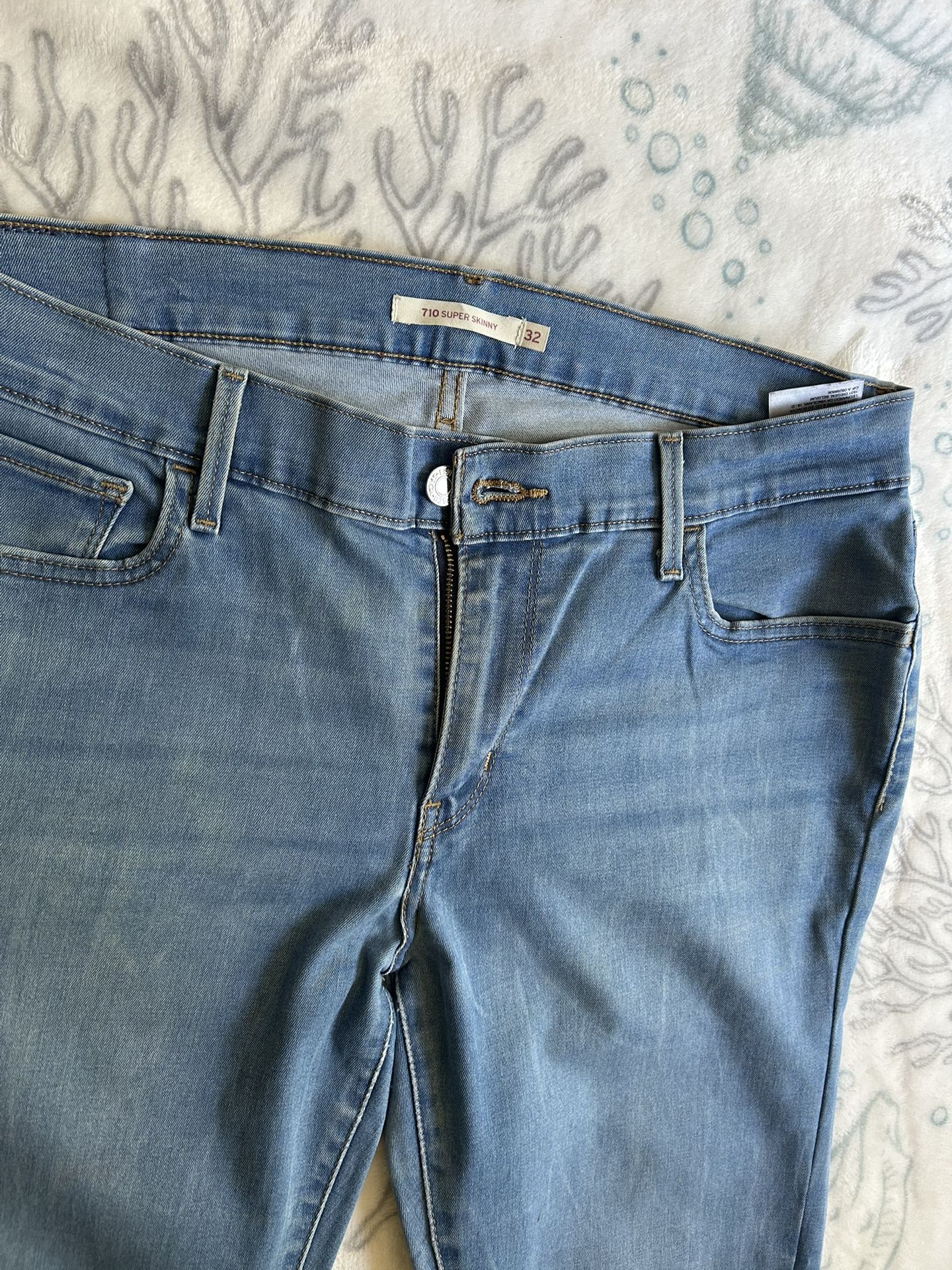 Levis Skinny 