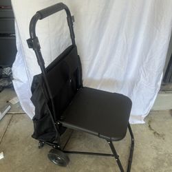 portable chair with storage 