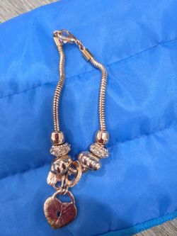 Rose Gold Charm Bracelet with Heart Pendant
