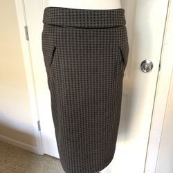 Woman’s Pencil Skirt