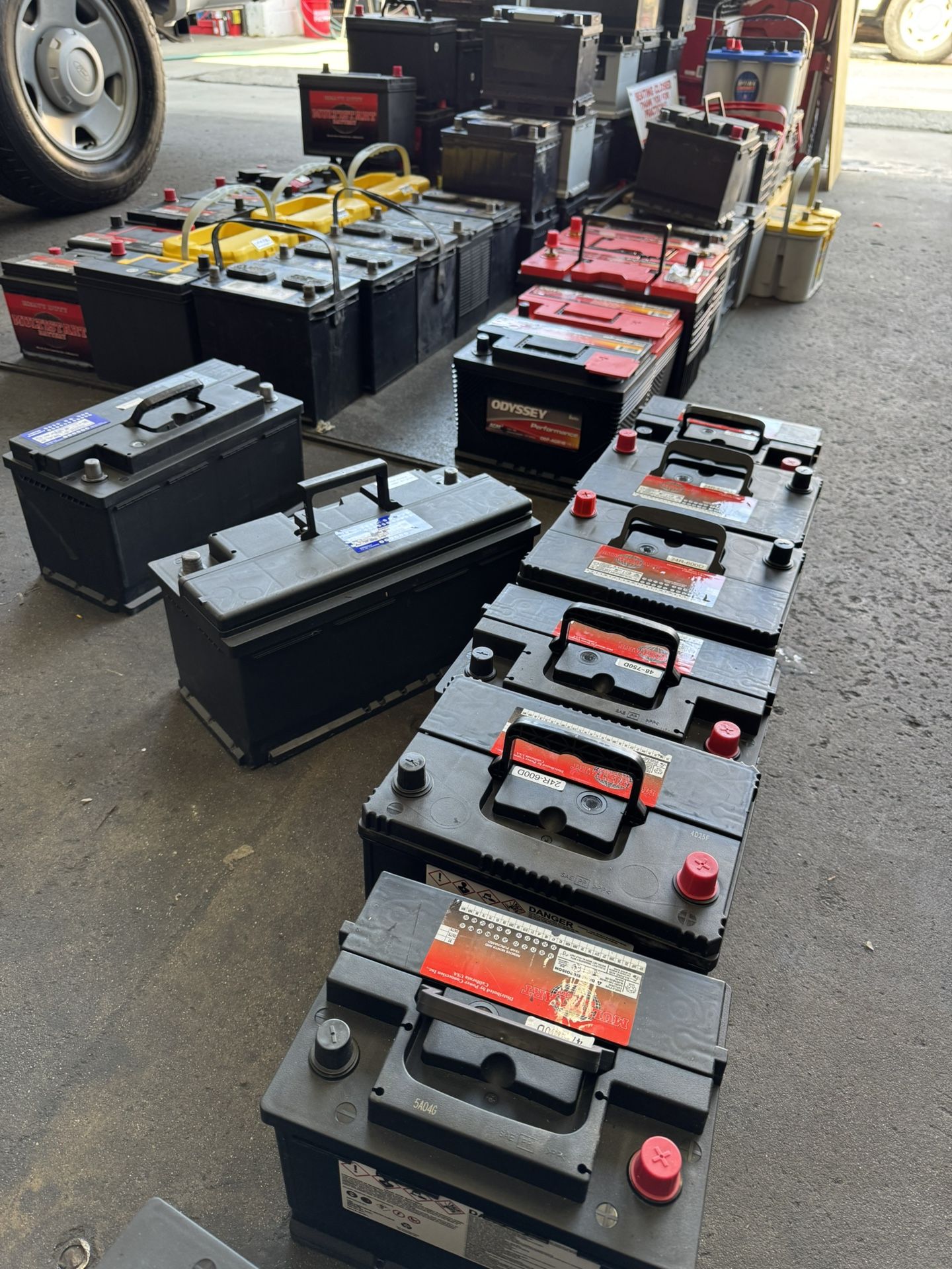 GROUP SIZE 24 24F 24R H5 27 34 78 65 48 49 47 H6 H7 51r 94r 86 H8 H9 Truck SUV And Vans. Car battery with Warranty. $60 with core exchange All model