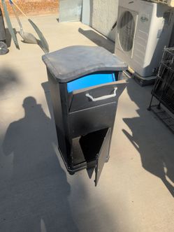Mailbox, package box