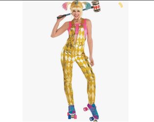 Harley Quinn costume (from *Birds of Prey*) —"Booby Trap" style— for women; includes jumpsuit, wig, and ham