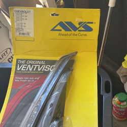 Auto Ventshade (AVS) Ventvisor Window Visors: Outside Mount, Smoke, Front And Rear, 4 Pc