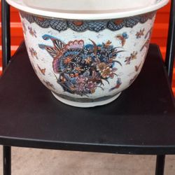 Beautiful Planter $REDUCED $20