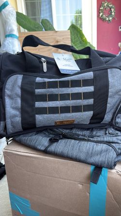 Penguin Parker sport duffel bag