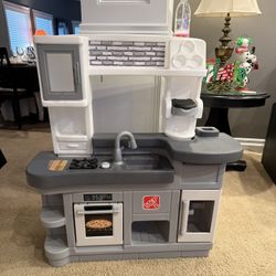 Step2 Kids Kitchen