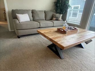 Lvingroom furniture——sofas——-loveseats—-zero money down