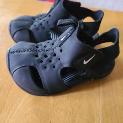 Nike Baby Sandals/Water Shoes $15