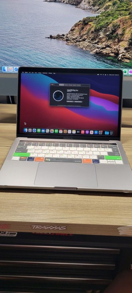 MacBook Pro 13inch 2019 With Touch Bar