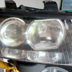 2002 Audi A4 Headlight