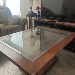 FREE Wooden Coffee Table 