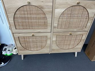 16 + pair shoe cabinet