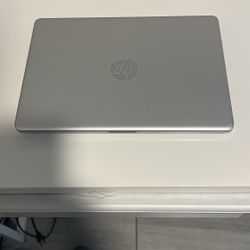 HP laptop  barely used