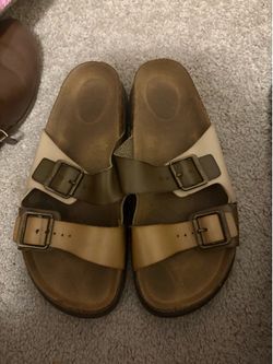 Time and Tru brown ankle boots (9W)