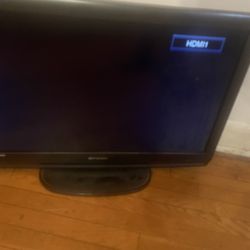 32” Emerson TV , Works Great (no Remote)