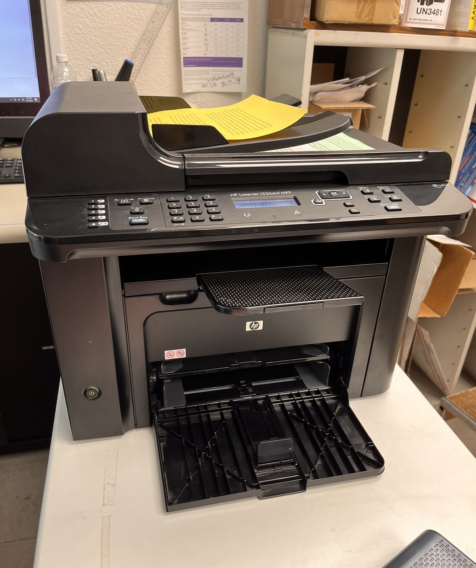 HP LaserJet 1536dnf MFP All-In-One Laser printer. NEW Cartridge