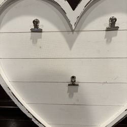 Heart Shaped Picture Hanging Board 