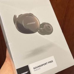 New Sealed Bose SoundSport Free True Wireless Earbuds Sweatproof Bluetooth Headphones for workout