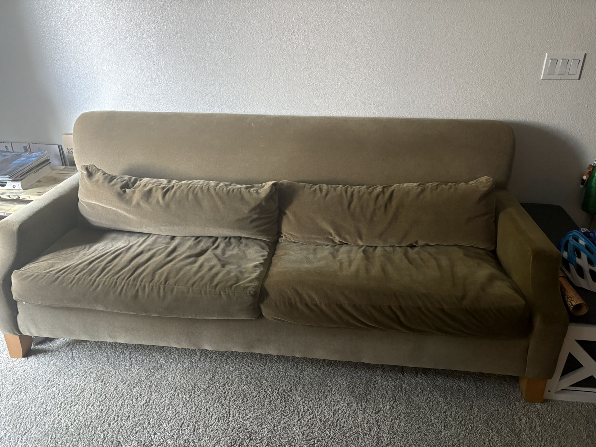 Free Sofa