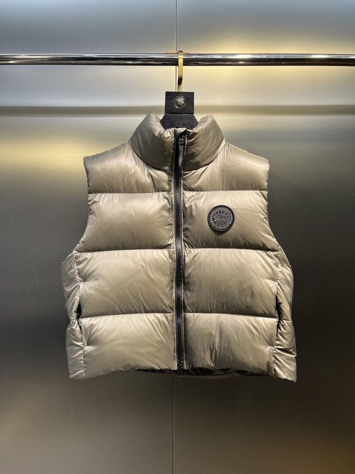 C.anada G.oose Puff Down Vest
