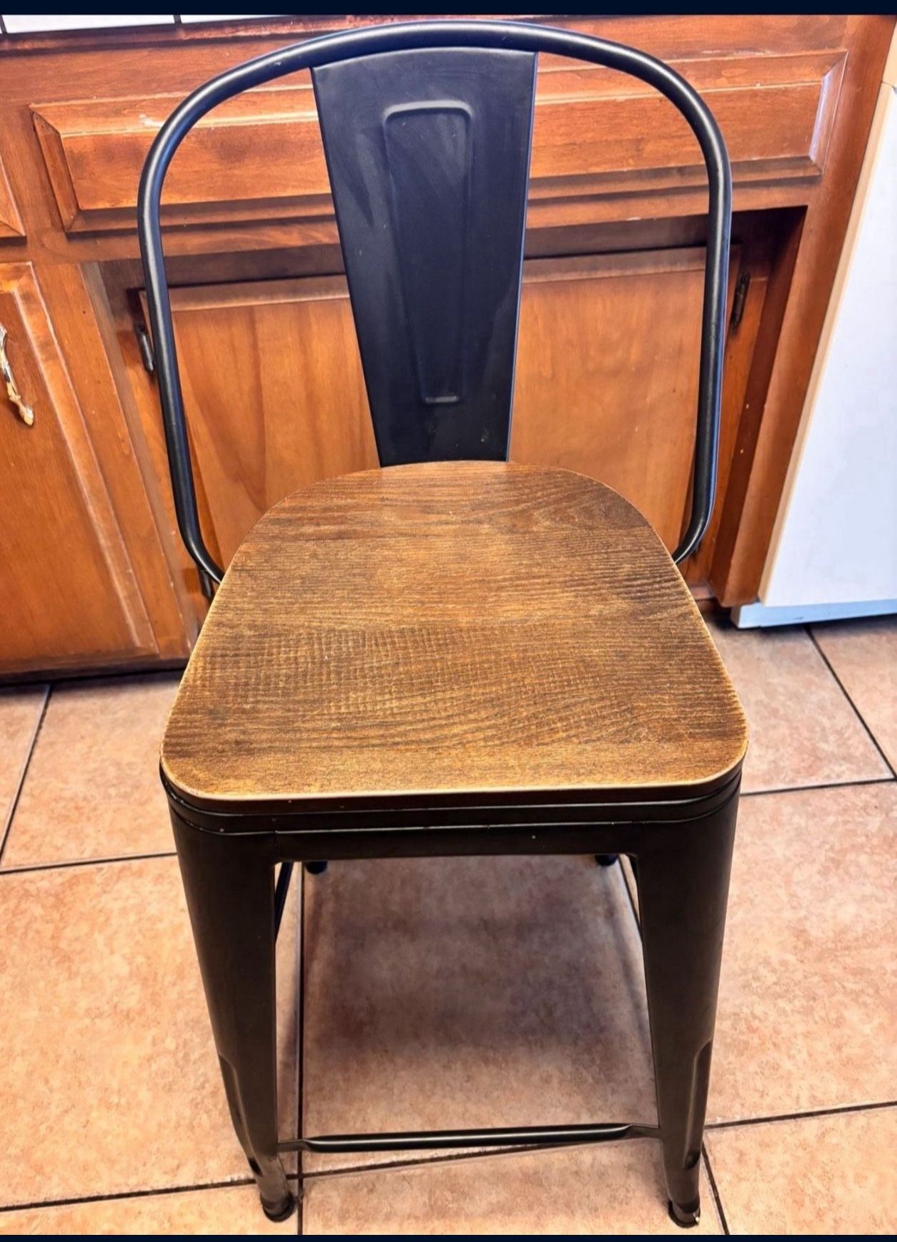 Set Of 3 Bar Stools $15 Each 