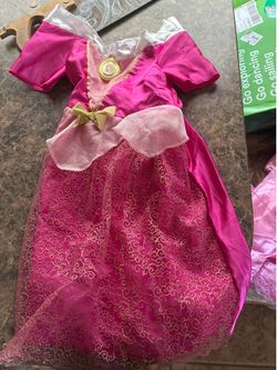 Princess dresses (s)